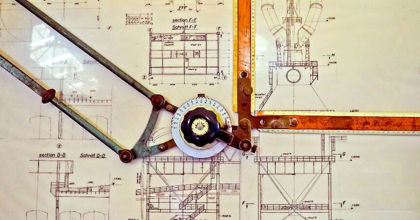 Engineering drawing of pressure equipment with sectional views and a drafting protractor